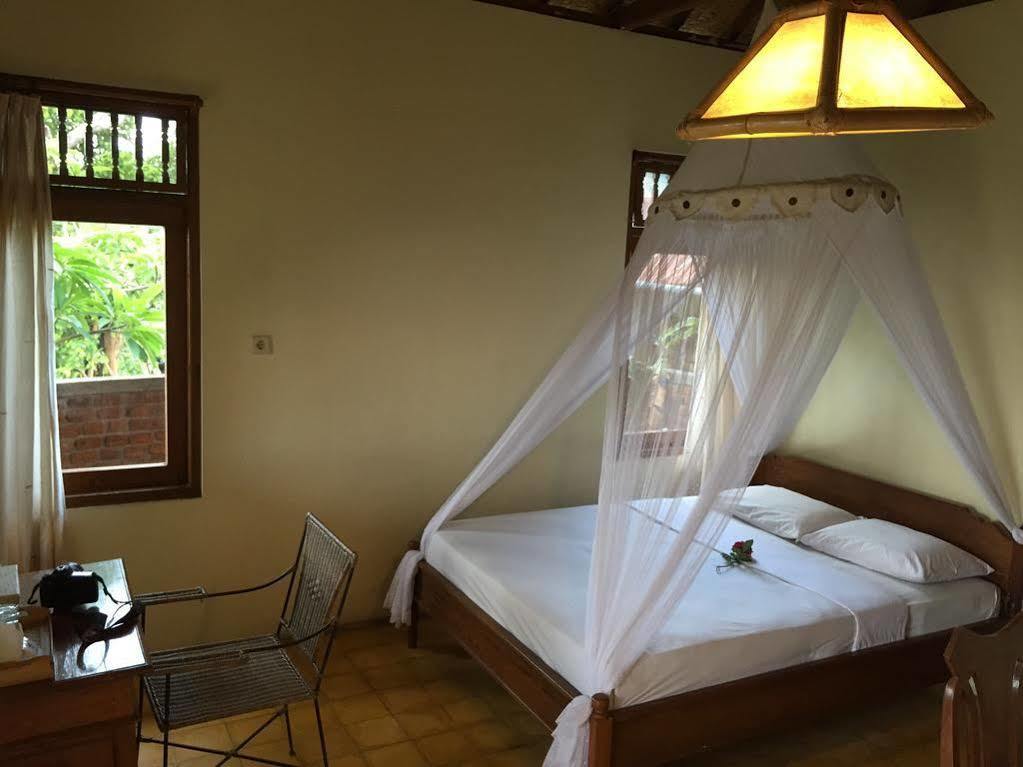 Meme Surung Guesthouse Munduk  Ngoại thất bức ảnh