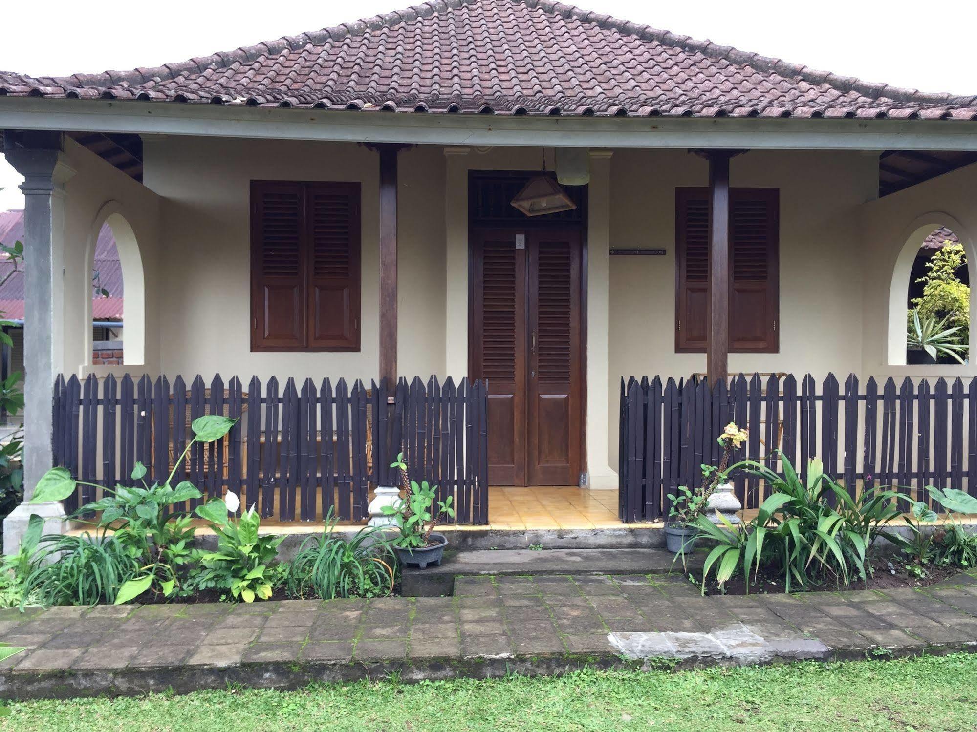Meme Surung Guesthouse Munduk  Ngoại thất bức ảnh
